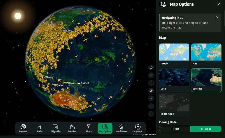 AirNav Radar showing live flights on its 3D globe.